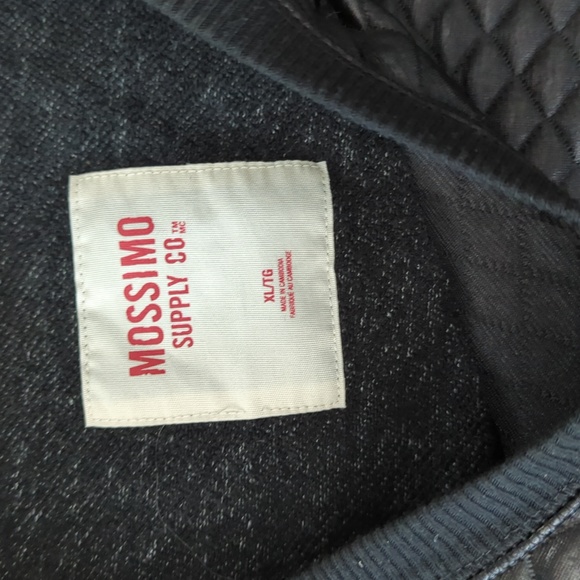 Mossimo Sweatshirt size XL - Picture 4 of 6